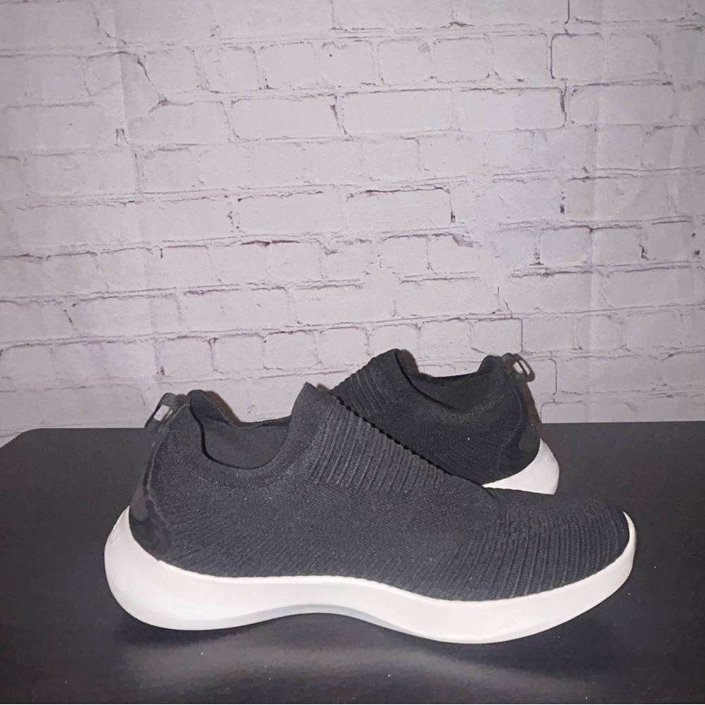 Vessi Everyday 2.0 Slip-on Sneaker men’s size 11 - Picture 2 of 7